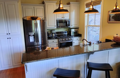 Bear Lake Reserve Condo | Paradise found! Escape,relax, renew and retreat to nature. Lakefront views await