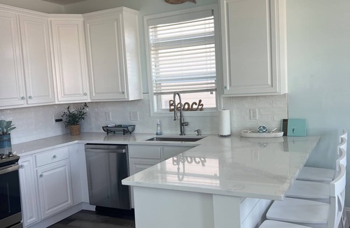 Ocean Isle Beach House | Paradise Found Pvt Pool , 3 Kings, Linens & Golf Cart inc for weekly stays.