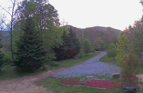 Barnardsville House | Paradise Mountain Getaway!