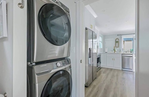 Wilmington Historic District Villa | Paris at The Cove Riverwalk Villas