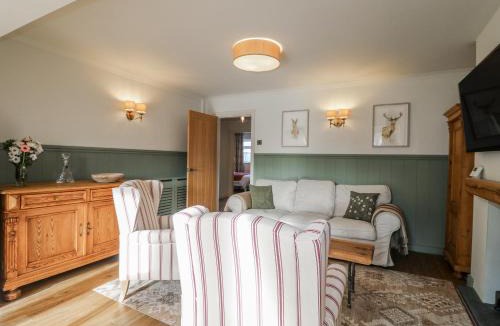 Uttoxeter House | Parkfields Cottage