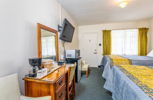 Waynesville Hotel | Parkway Inn