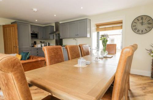 Mappleton House | Partridge Place