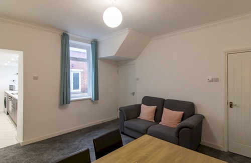Stanley House | Pass the Keys | Perfect Retreat in Annfield Plain