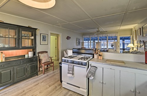 Pawleys Island Cottage | Pawleys Island House, - Steps to Beach & Creek!