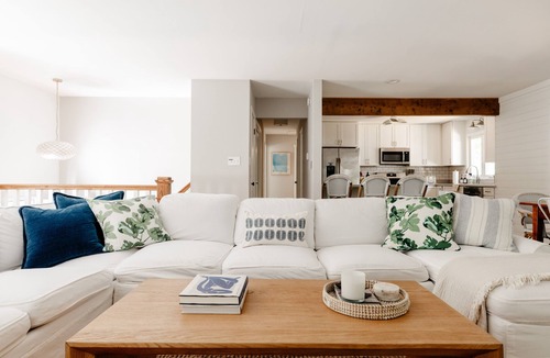 Southern Shores House | Peaceful Beach Retreat in Southern Shores.Beach Front Parking Passes included