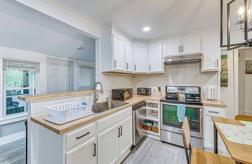 Franklinton House | Peaceful Family Home Near Main St!