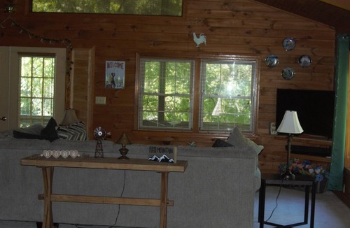 Ferguson Cabin | Peaceful getaway by a cozy mountain creek.