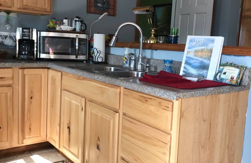 Northlakes Apartment | Peaceful Lakefront Serenity