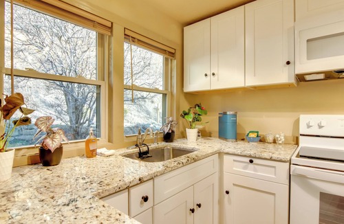 Marshall House | Peaceful Mars Hill Home w/Porch & Mountain Views
