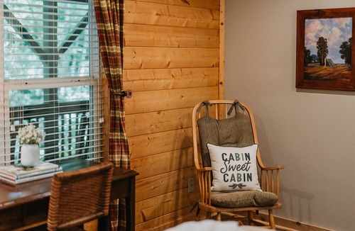 Blowing Rock Cabin | Peaceful Mountain Retreat, Hot Tub & Cozy Firepits