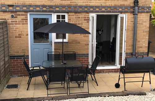 Pevensey House | Peaceful Retreat, Sovereign Harbour, Eastbourne - FREE WELCOME PACK