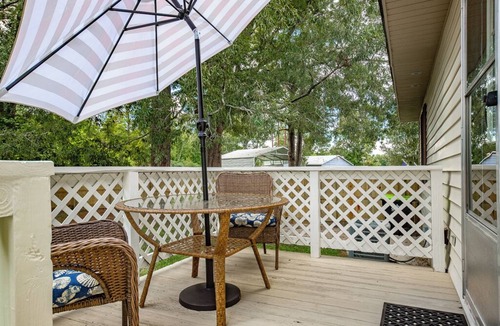 New Bern House | Peaceful Retreat