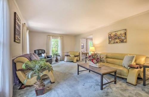 Durham House | Peaceful Waterfront Durham Retreat with Huge Deck!