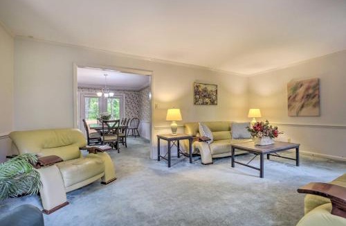Durham House | Peaceful Waterfront Durham Retreat with Huge Deck!