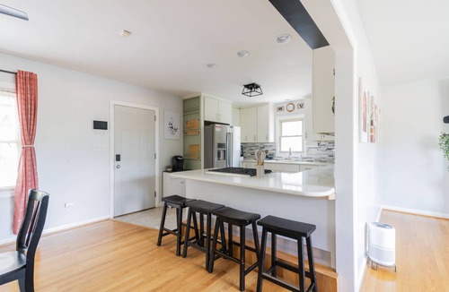 Oakdale House | Peachtree Hideaway: 20% off thru Nov!
