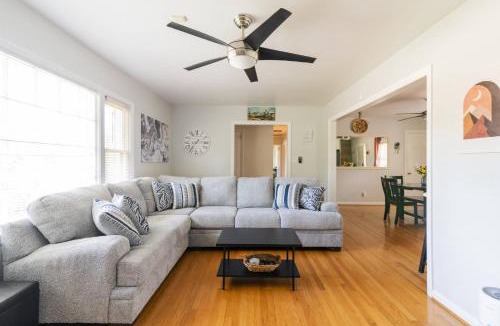 Oakdale House | Peachtree Hideaway
