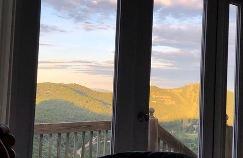 Seven Devils House | Peaks at Windy Knob
