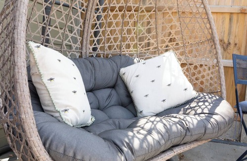 Whitstable Cabin | Pear Tree Cabin provides a wonderful base for exploring Whitstable and the surrounding area, celebrating special occasions, or visiting friends and family. Enjoy the local cusine and stroll back to your comfy cabin to watch the sunset.