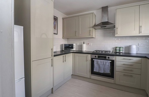 Harrogate Cottage | Pebble Rock