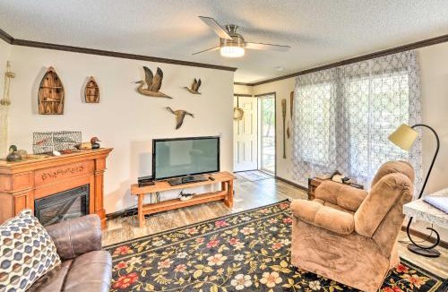 Harkers Island House | Pelican Place Coastal Cottage Walk to Back Sound