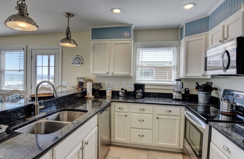 Surf City House | Pelican's Landing beachfront Home - recent 250K renovation