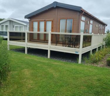 Flookburgh Resort | Pemberton Arrondale Lodge, Lakeside View (Haven Lakeland)