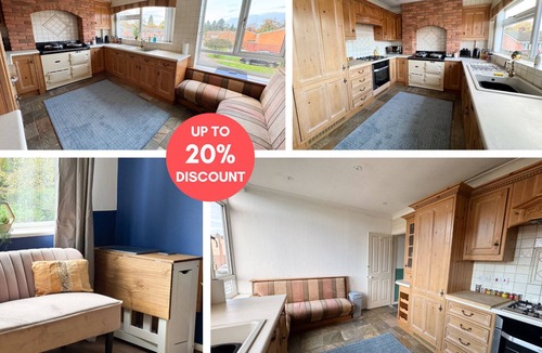 Wolverhampton House | Perfect for Contractors & Families * Long Term Discounts * Free Parking
