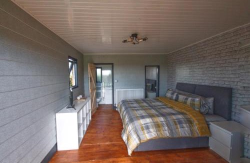 Paulton Apartment | Perry's Paddock Glamping Pod's