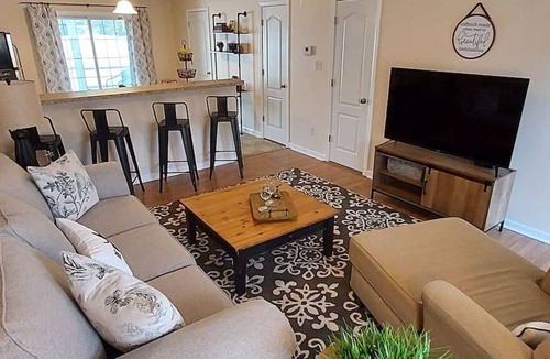 Westgate House | Pet Friendly 2 Bed Townhome in Carolina Forrest
