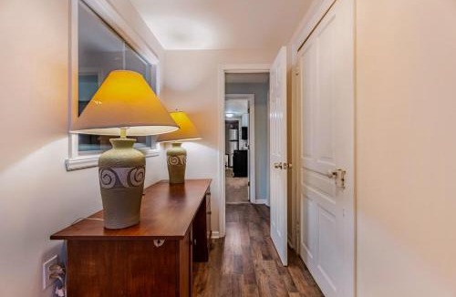 Cary House | Pet-Friendly 2BR Ranch Wifi Parking Near RTP