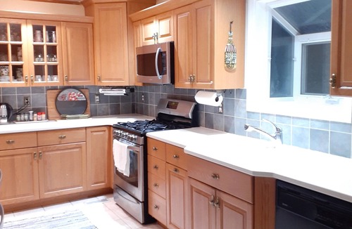 McCain Cottage | Pet friendly accessible Ranch at Jordan Lake State Park
