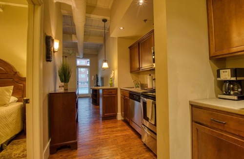 Downtown Asheville Condo | Pet Friendly Condo in the Heart of Downtown