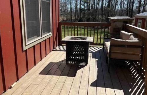 Ether Cottage | Pet Friendly Country Cottage Near NC Zoo