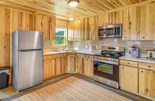 Sparta House | Pet-Friendly Home w/Stunning Views in Sparta!