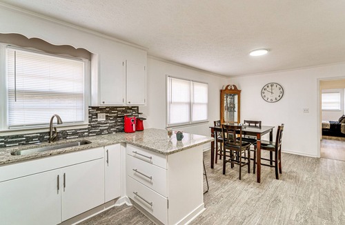 Morganton House | Pet-Friendly Morganton Home w/Large Backyard!