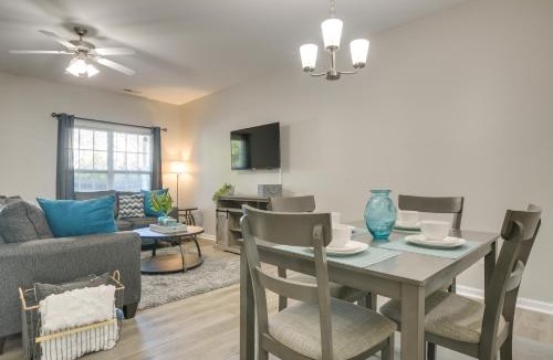 Southeast Raleigh House | Pets Welcome Townhome with Patio in Raleigh!