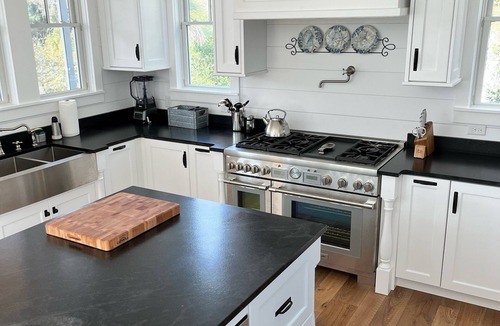 Cape Fear Station House | PHENOMENAL NEW HOME 7 BR 7.5 WALK TO E BEACH, EA BR PRIVATE BR & OUTDOOR SPACE