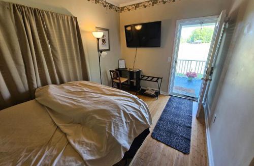 Ernul House | Phoenix Farms Vineyard