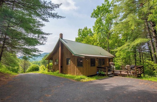 Lansing Cabin | Phoenix Rising + Views + Monthly Discount Pricing!