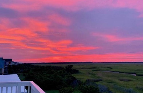 Caswell Beach House | Picayne