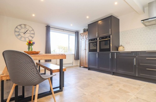 Looe Cottage | Pickney House