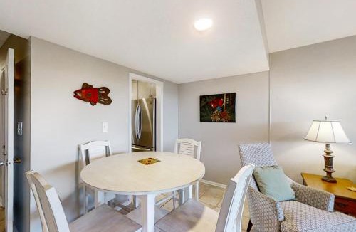Pine Knoll Shores Apartment | Pine Knoll Townes #2