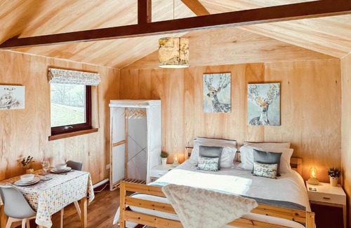Peebles House | Pinecone Cabin