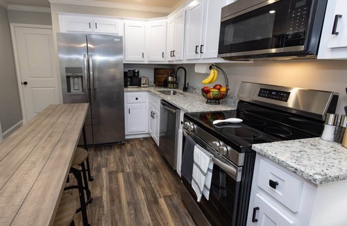 Hephzibah Apartment | Pines at 5 Corporate Furnished Rentals Suite 118