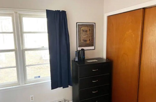 Creedmoor Cottage | Piney Woods Two Bedroom Cottage By The Lake