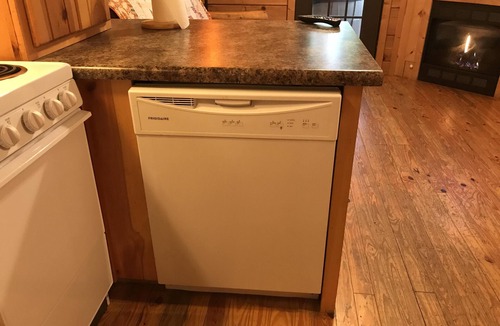 Candler Cabin | Pisgah Paws! Secluded with Private Hot Tub, Fireplace, View, WiFi,Pet Friendly