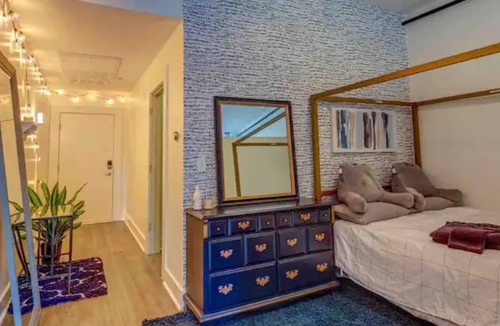 Plaza Midwood Condo | *Plaza Midwood Palace* on Central Ave