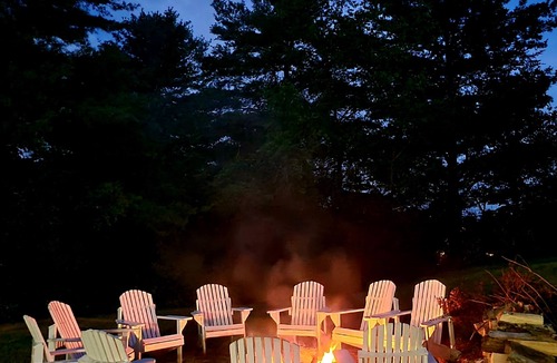 Weaverville House | Plenty room for family & friends-Mountain Views-6+BD-4B-Hot tub-Firepit-gameroom