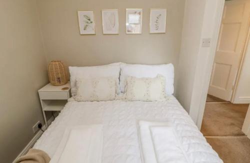 How House | Ploughmans Cottage